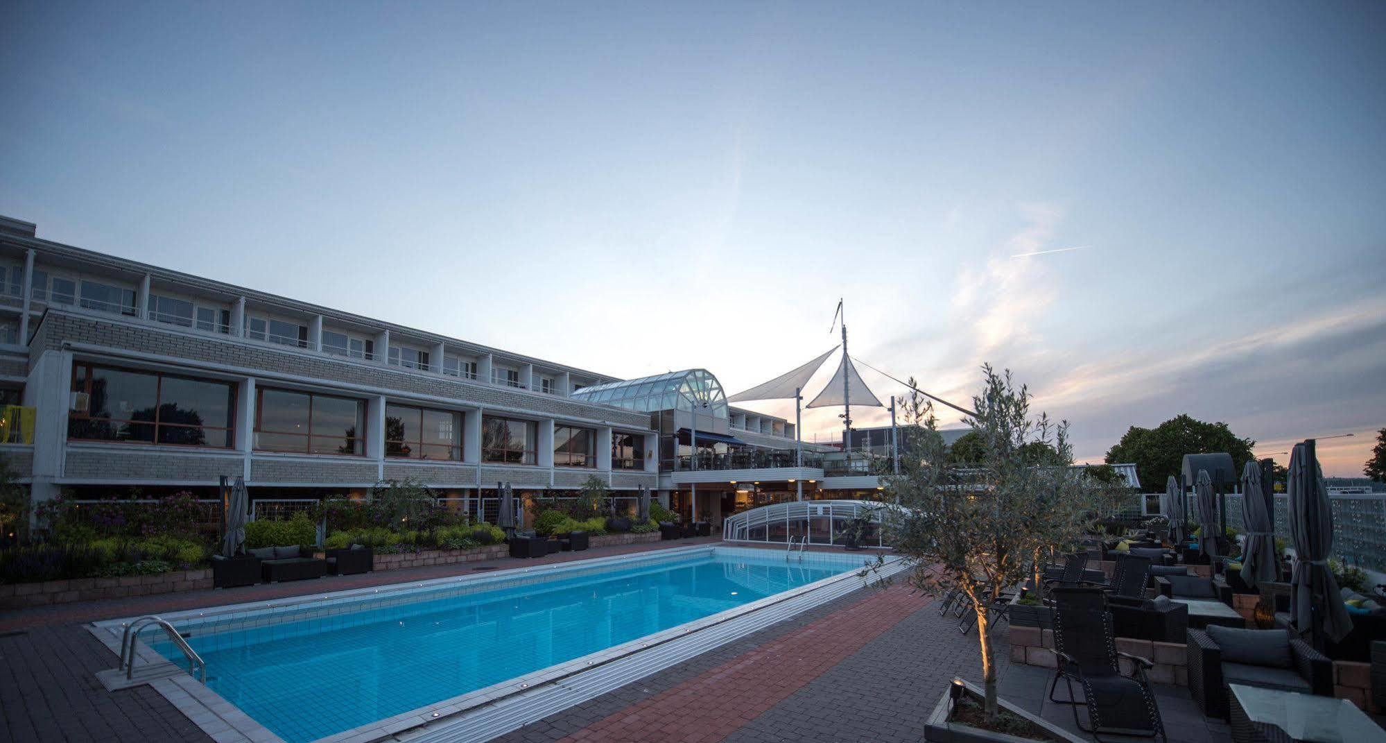 Hotel Arkipelag مارييهامن المظهر الخارجي الصورة